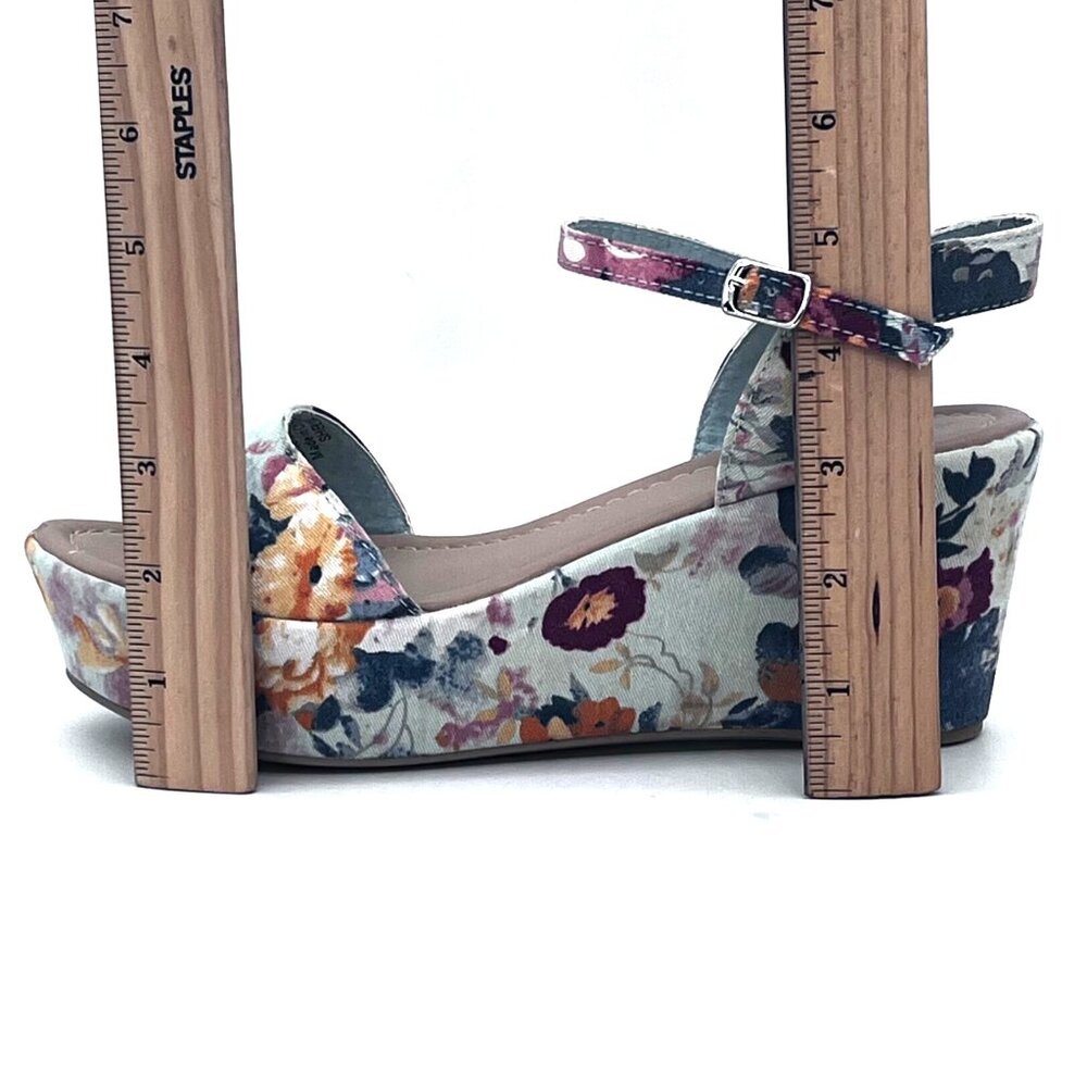 Fergalicious By Fergie Floral Wedge Platform Sandals Sheila Womens Shoes Size 8M - Picture 9 of 13